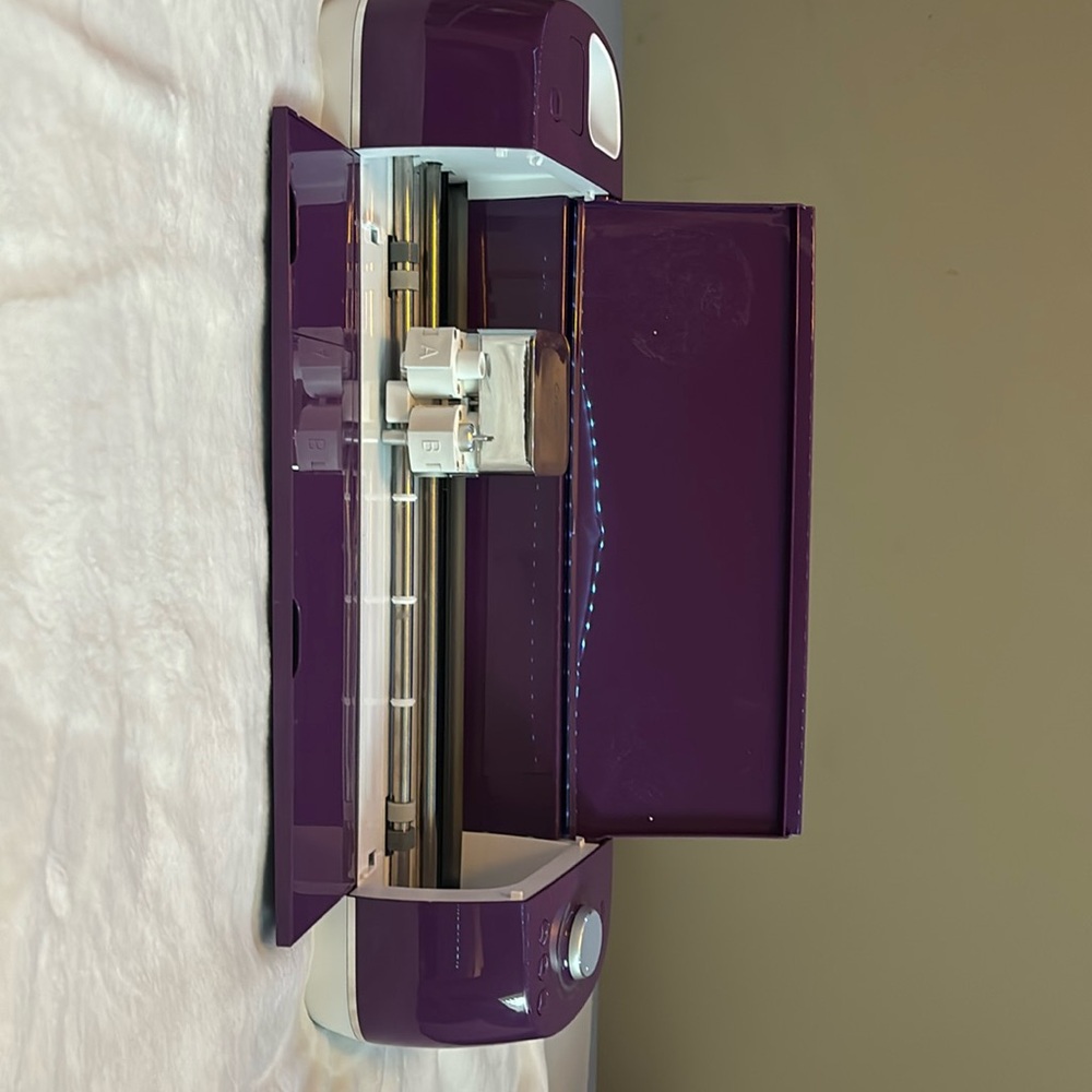 Cricket explore air 2 with travel case used